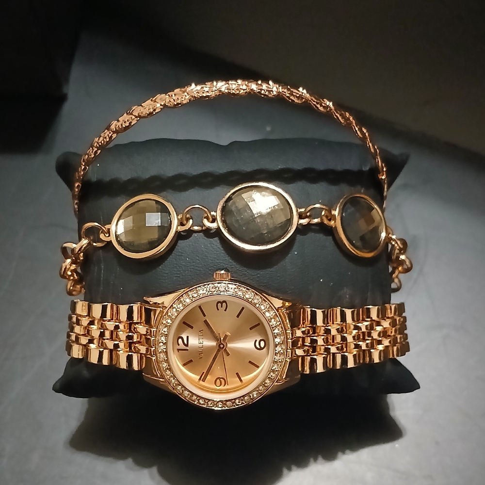 Beautifull Valletta watch and bracelets set
